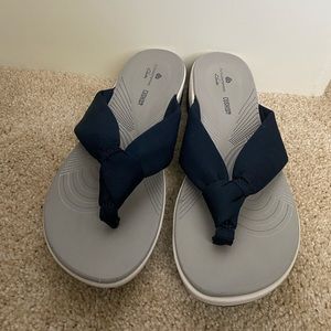 Clarks Flip Flops